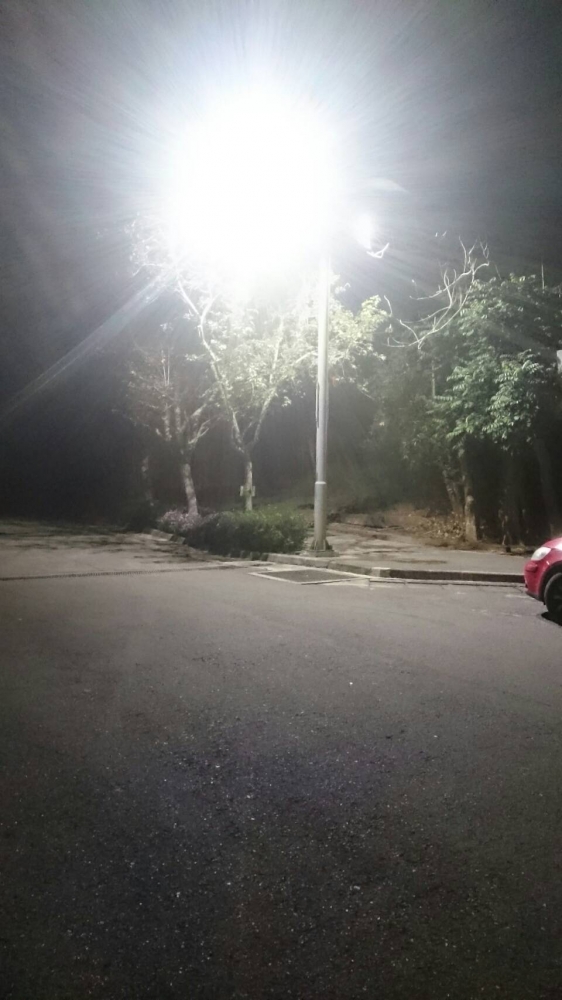 換裝120瓦路燈